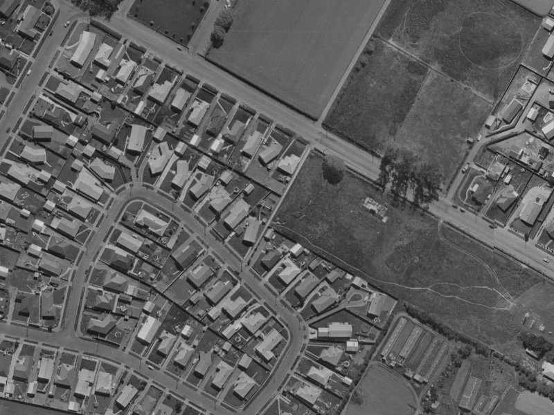 22 Wychwood Crescent from the air, 1970-1974