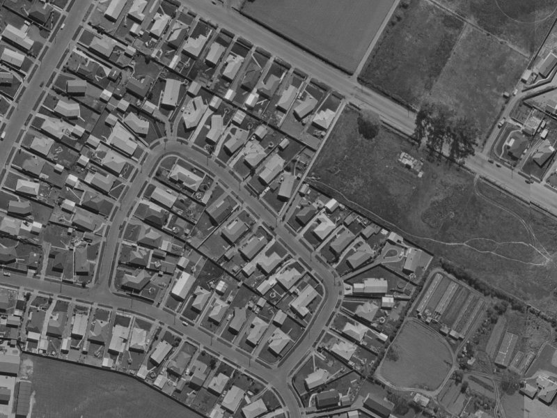 18 Wychwood Crescent from the air, 1970-1974