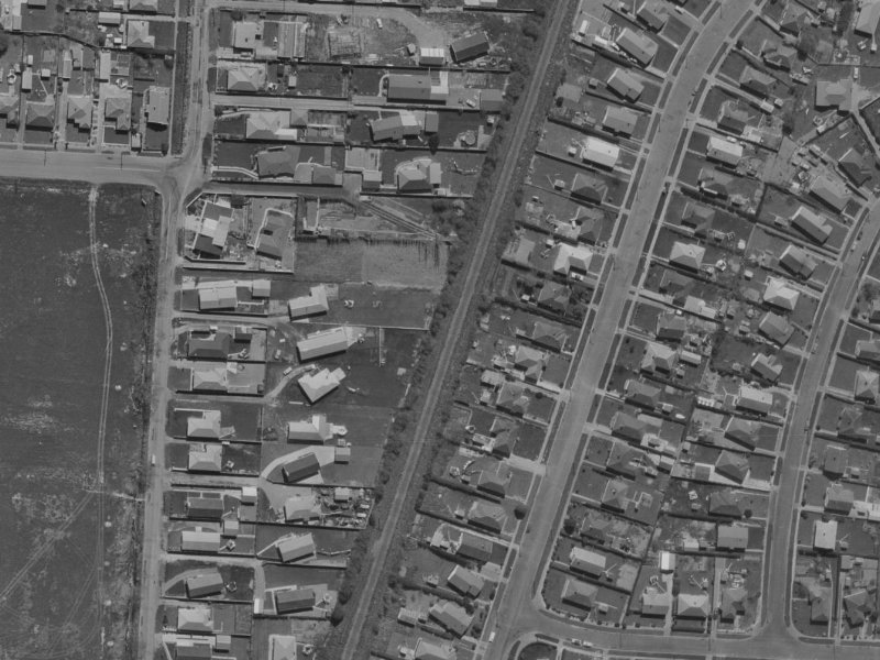 38D Cavendish Road from the air, 1970-1974