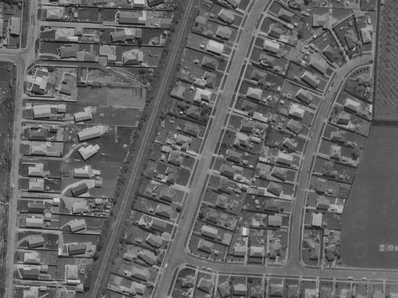 25 Uxbridge Street from the air, 1970-1974