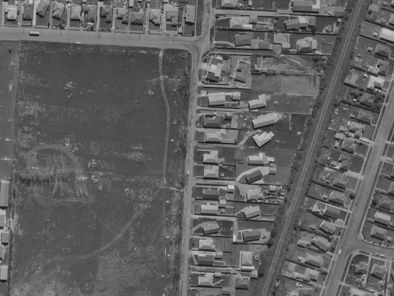26 Cavendish Road from the air, 1970-1974
