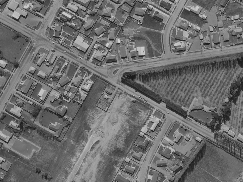 229 Sawyers Arms Road from the air, 1970-1974