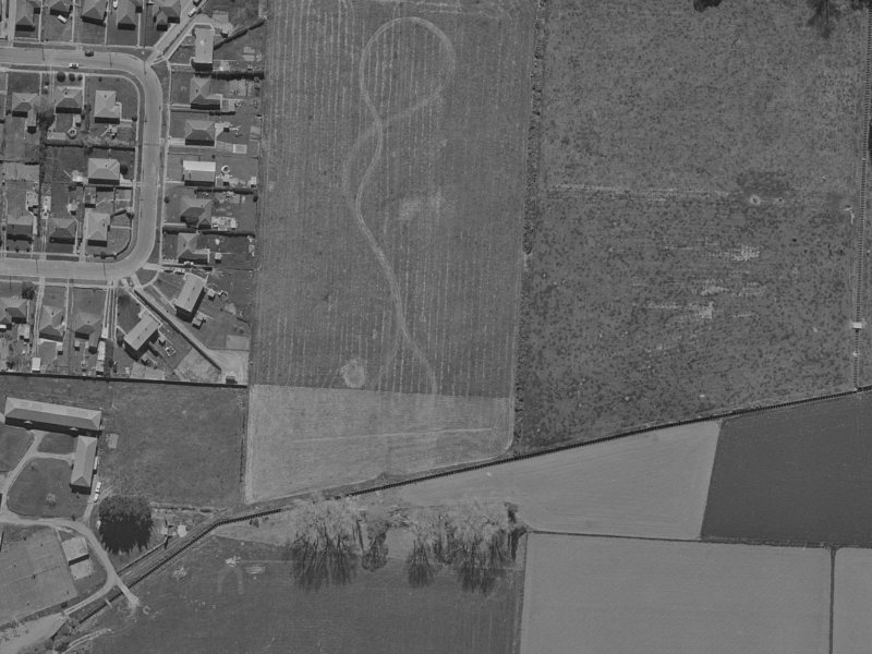74 Regency Crescent from the air, 1970-1974