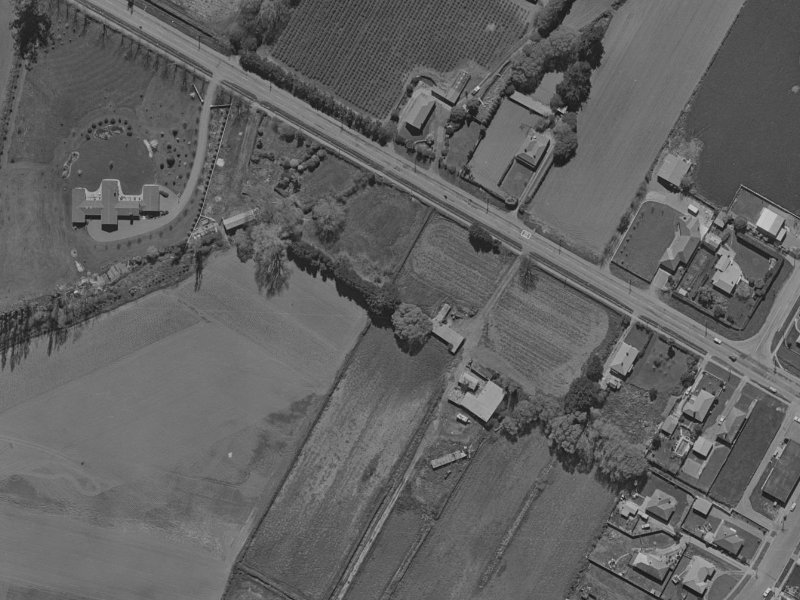 Nunweek Boulevard from the air, 1970-1974