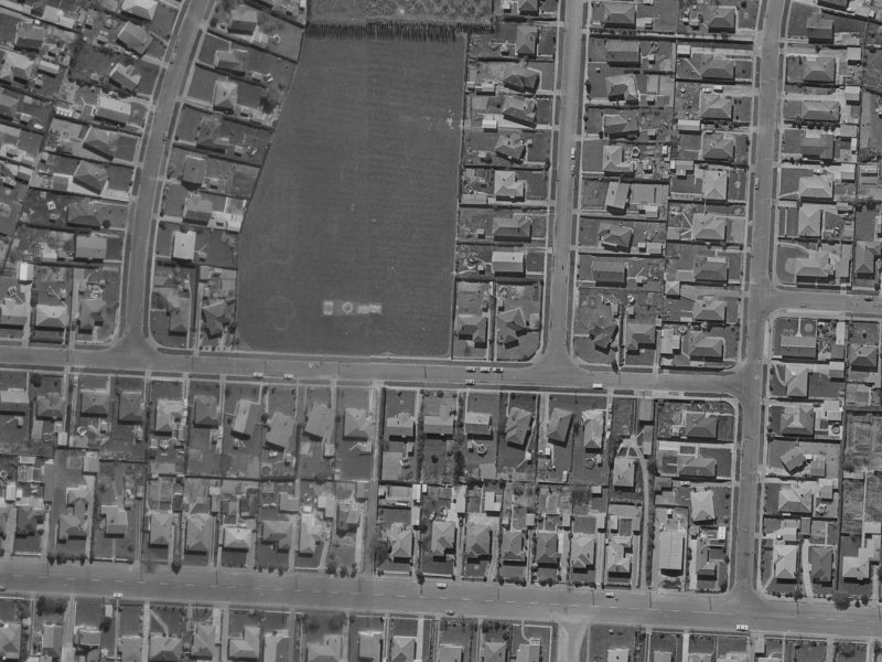 31 Paddington Street from the air, 1970-1974