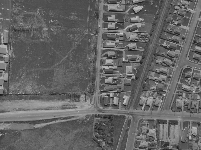 8B Cavendish Road from the air, 1970-1974