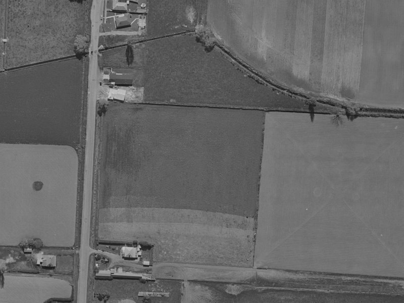 3 Te One Place from the air, 1970-1974