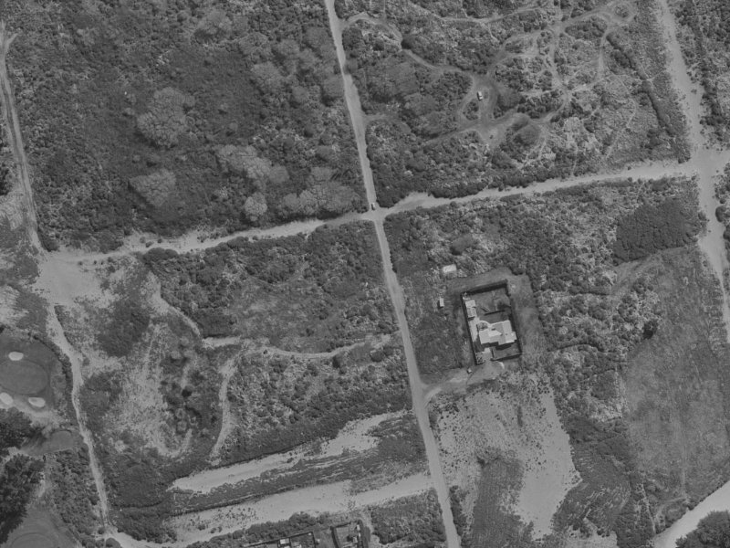 33 Aston Drive from the air, 1970-1974