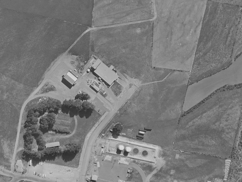 14-16 Ivan Crescent from the air, 1970-1974