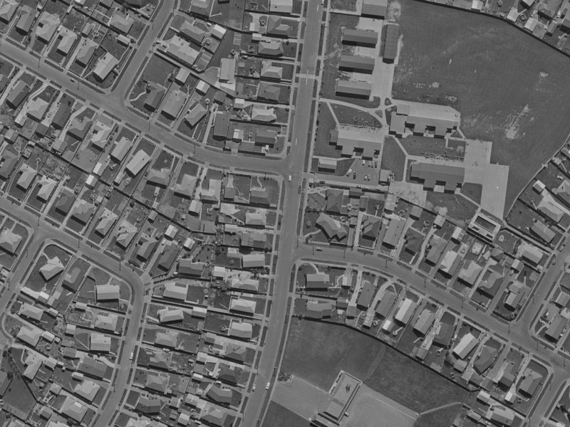 43 Cotswold Avenue from the air, 1970-1974