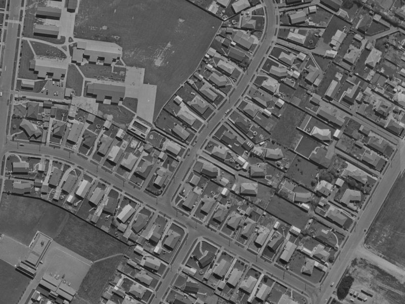 5 Martbern Crescent from the air, 1970-1974