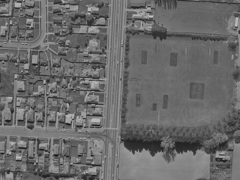 214–216 Main North Road from the air, 1970-1974