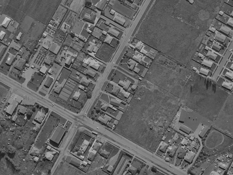 8 Gardiners Road from the air, 1970-1974