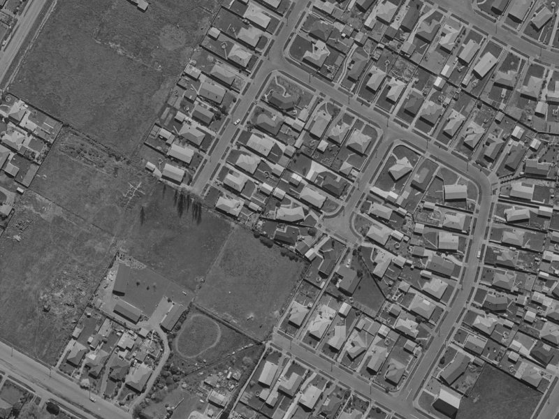 7 Dymock Place from the air, 1970-1974