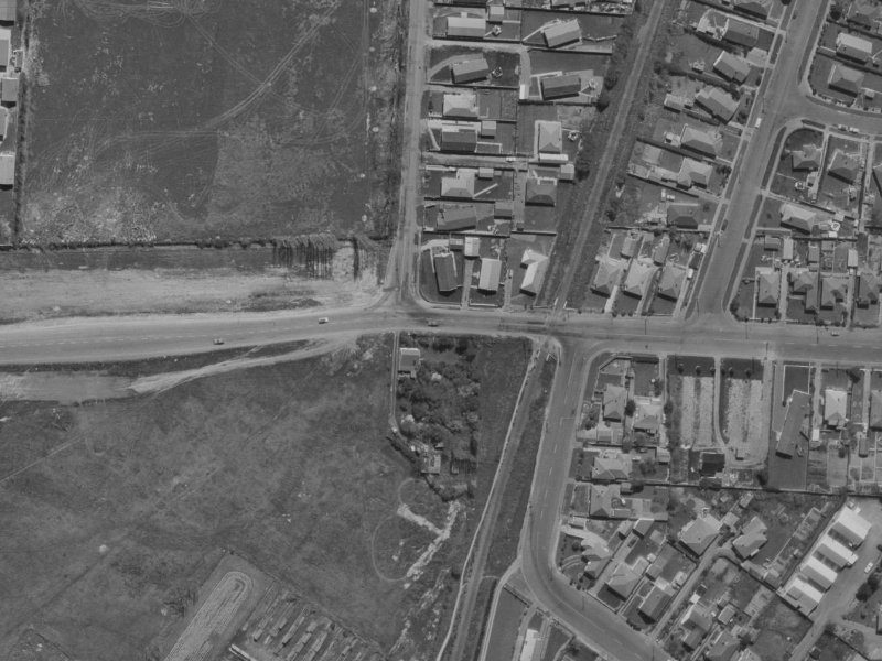 2 Cavendish Road from the air, 1970-1974