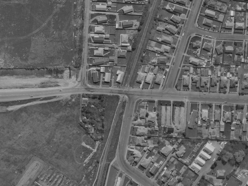 87 Northcote Road from the air, 1970-1974