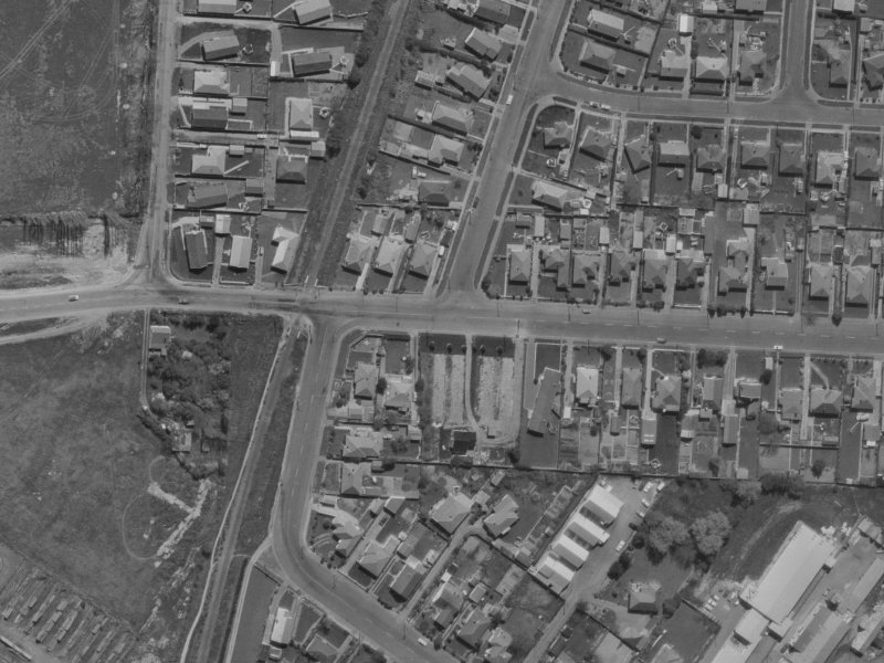 75 Northcote Road from the air, 1970-1974