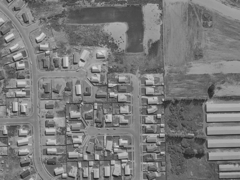 31 Donnington Street from the air, 1970-1974