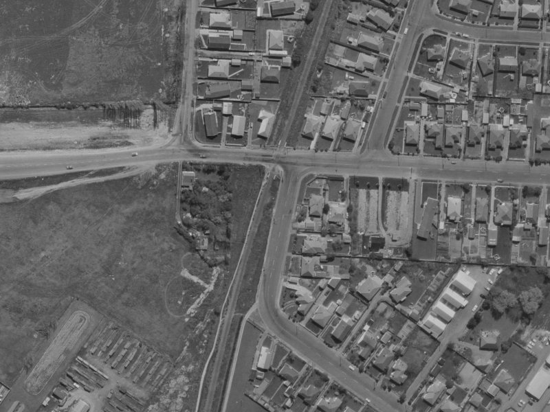 155 Vagues Road from the air, 1970-1974
