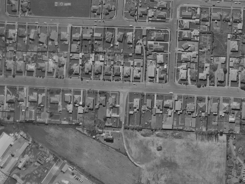 37 Northcote Road from the air, 1970-1974