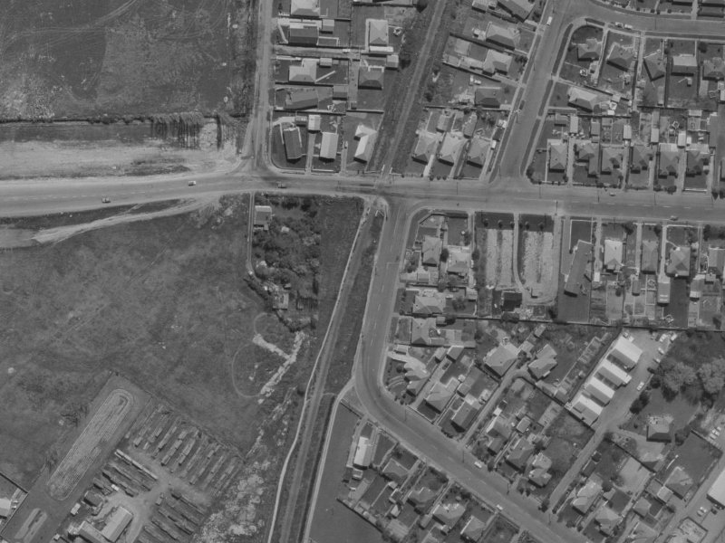154 Vagues Road from the air, 1970-1974