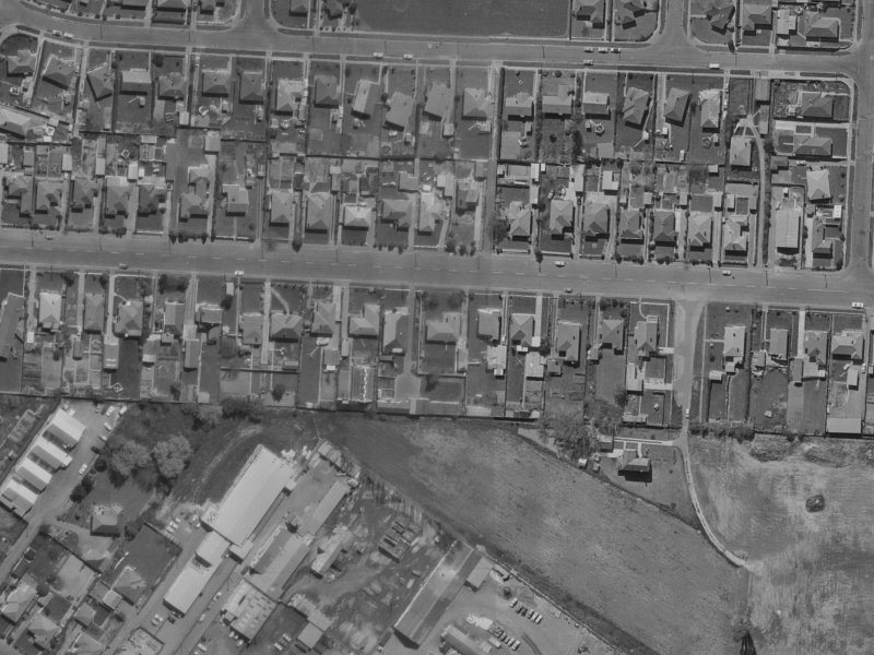 47 Northcote Road from the air, 1970-1974