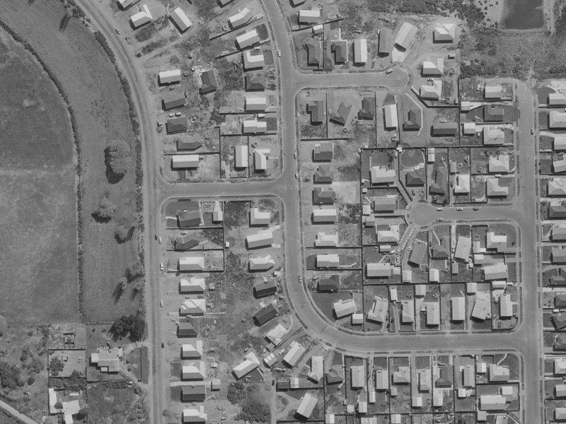 33 Cottonwood Street from the air, 1970-1974