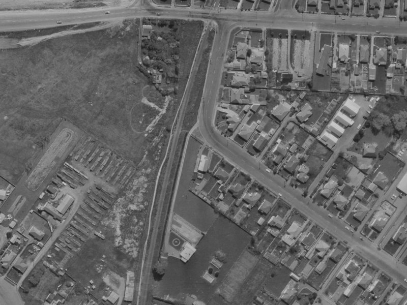 129 Vagues Road from the air, 1970-1974