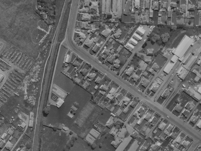121 Vagues Road from the air, 1970-1974