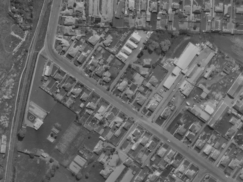 128 Vagues Road from the air, 1970-1974
