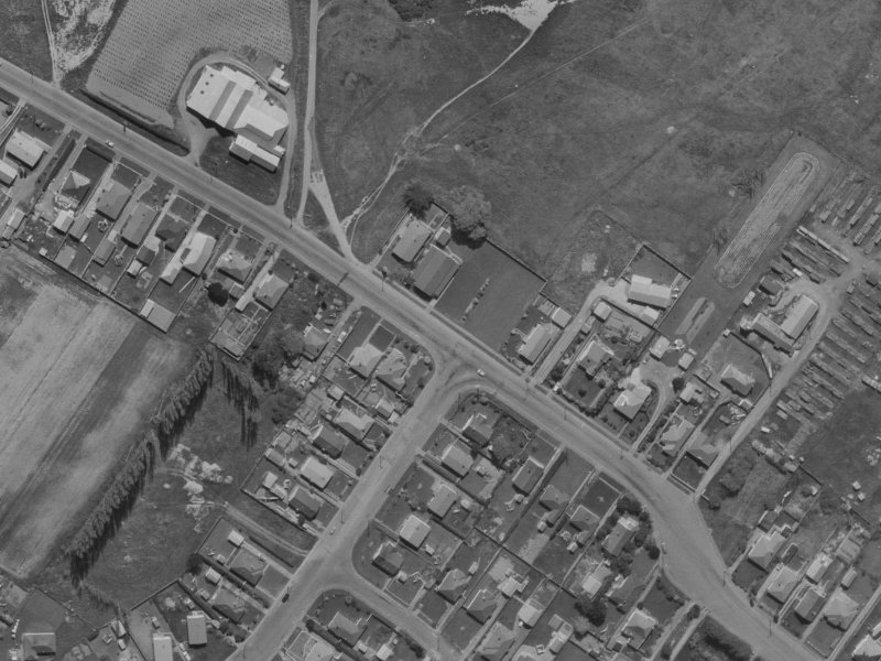 129 Sawyers Arms Road from the air, 1970-1974