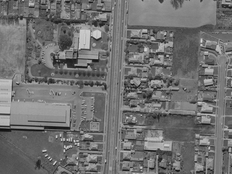 180–184 Main North Road from the air, 1970-1974