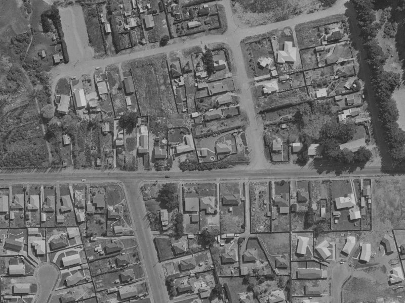 28 Beach Road from the air, 1970-1974
