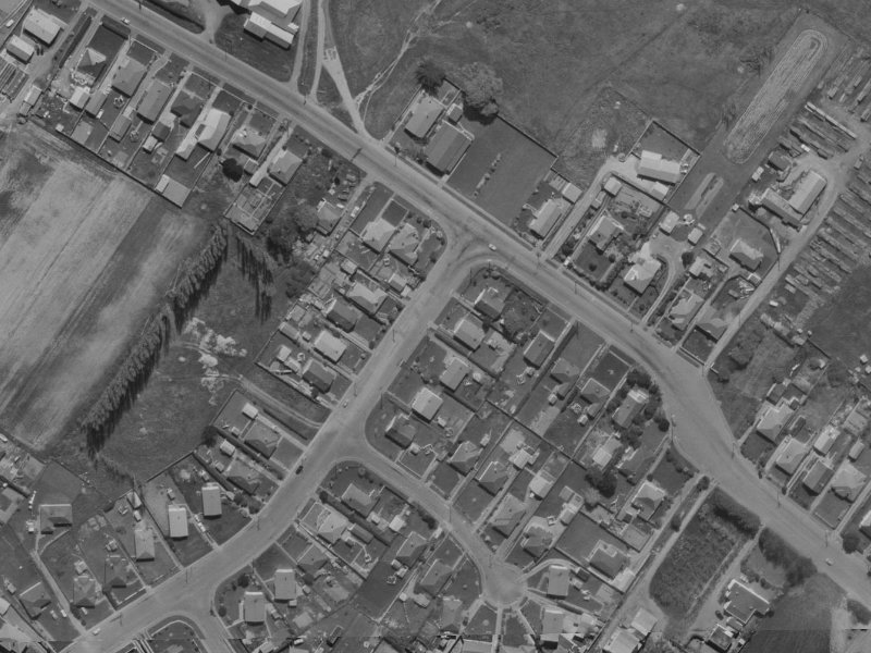 58 Morrison Avenue from the air, 1970-1974