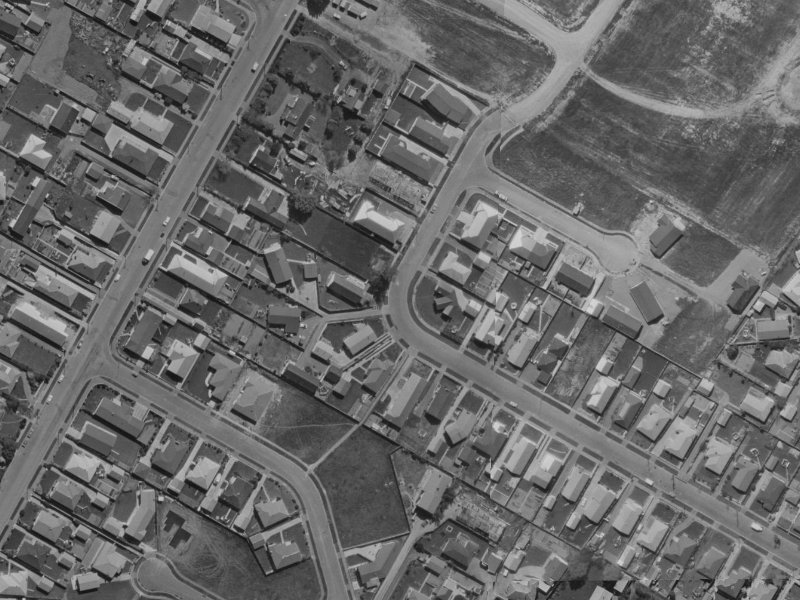 55 Reynolds Avenue from the air, 1970-1974