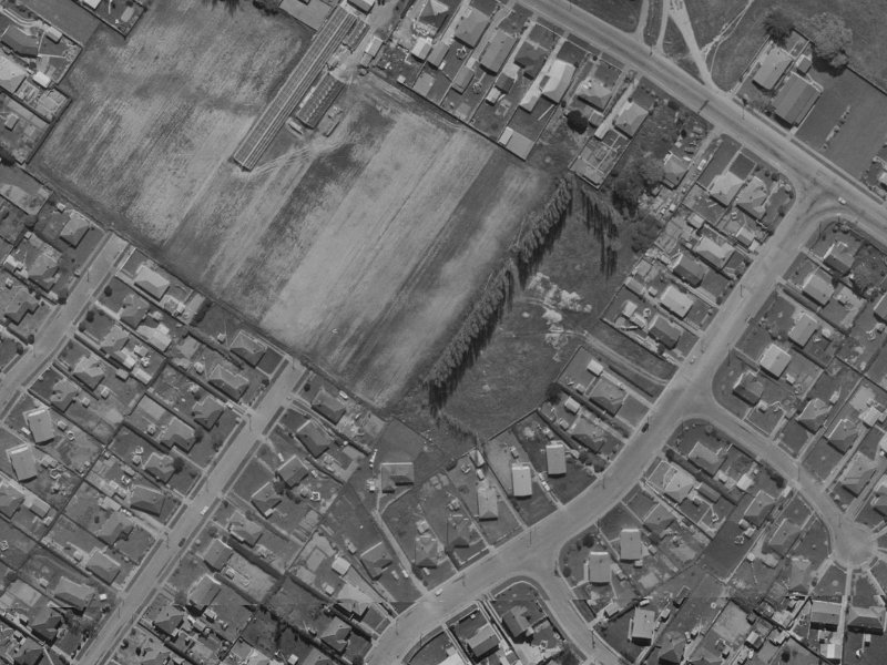 16 Honeysuckle Place from the air, 1970-1974