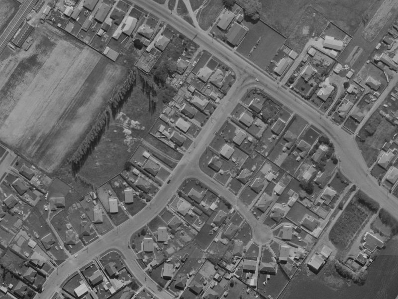 52 Morrison Avenue from the air, 1970-1974