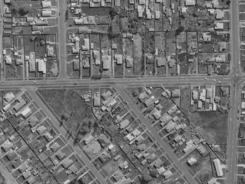 2 Pinewood Avenue from the air, 1970-1974