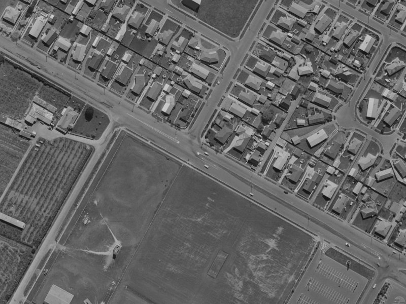 2 Cotswold Avenue from the air, 1970-1974