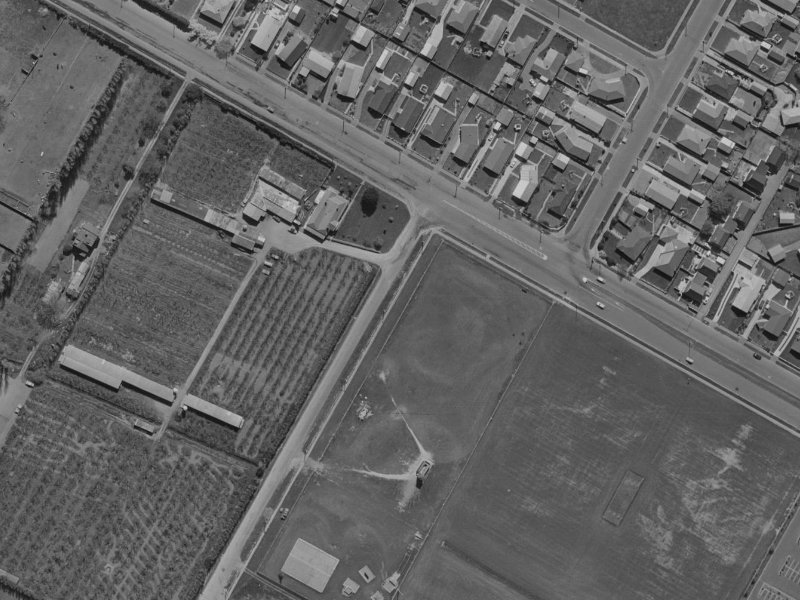 64A Leacroft Street from the air, 1970-1974