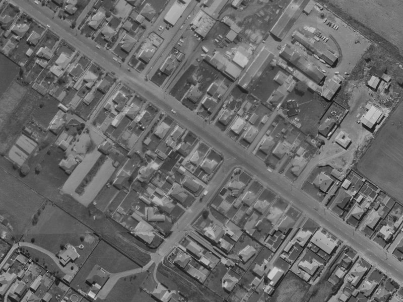 83 Vagues Road from the air, 1970-1974