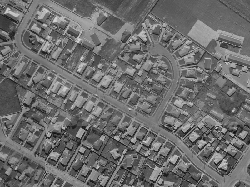 24 Reynolds Avenue from the air, 1970-1974
