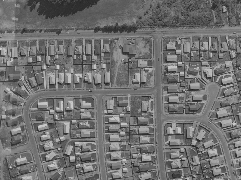 8 Pegasus Avenue from the air, 1970-1974