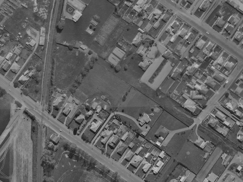 17 Sawtell Place from the air, 1970-1974