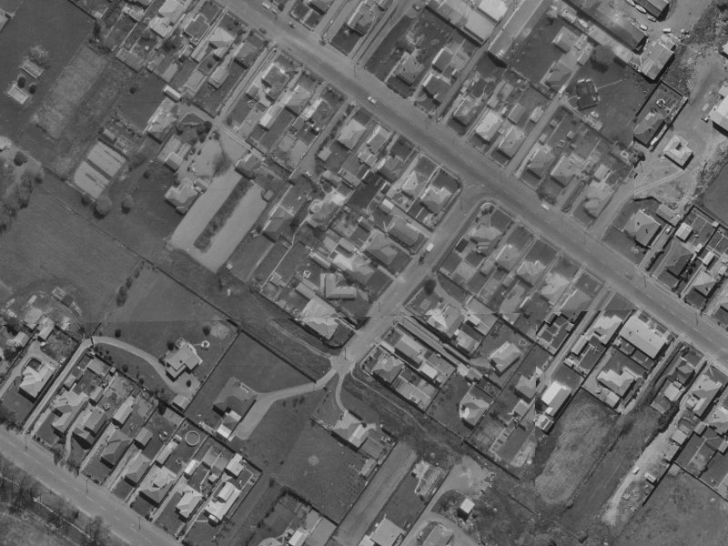 4 Nyoli Street from the air, 1970-1974