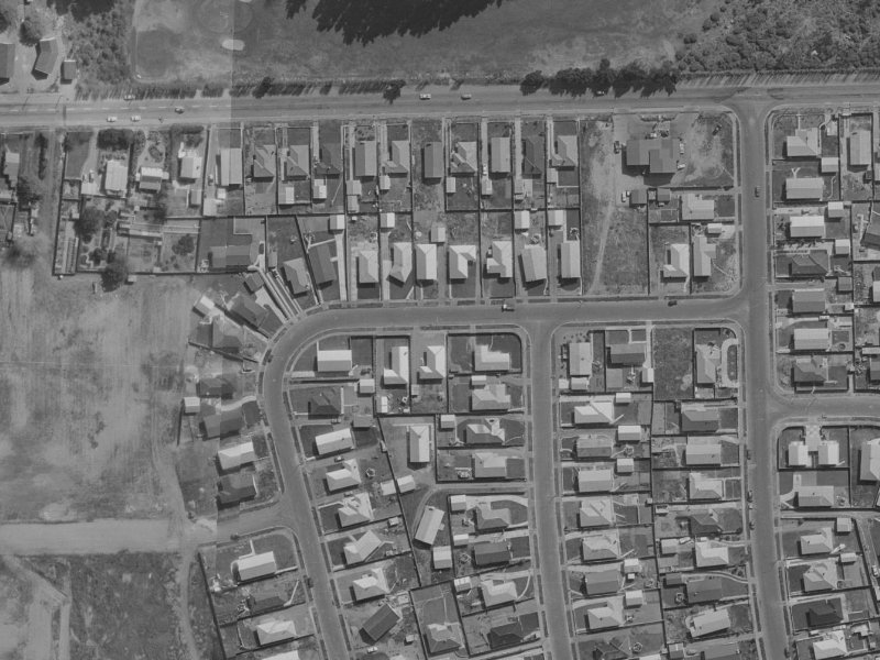 17 Pegasus Avenue from the air, 1970-1974
