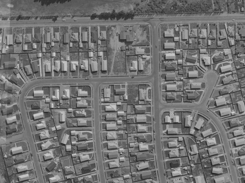 7 Pegasus Avenue from the air, 1970-1974