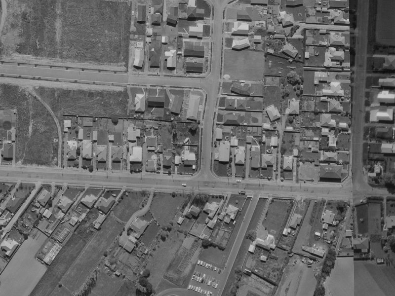 3 Sarabande Avenue from the air, 1970-1974