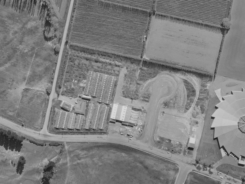 5A Holt Place from the air, 1970-1974