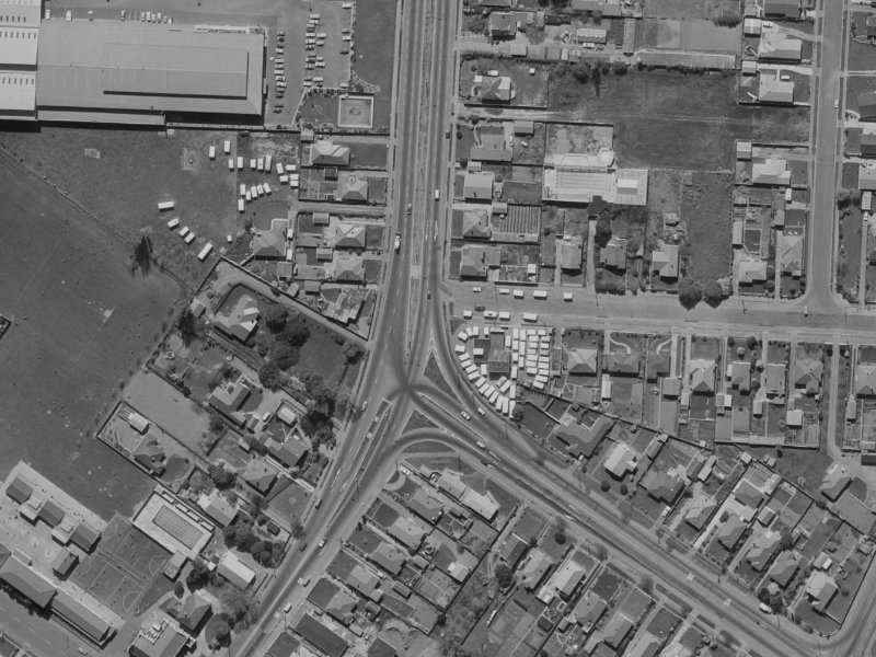 162-160 Main North Road from the air, 1970-1974